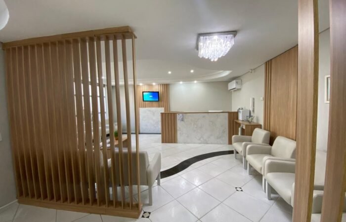 photo_4990459133178260836_y